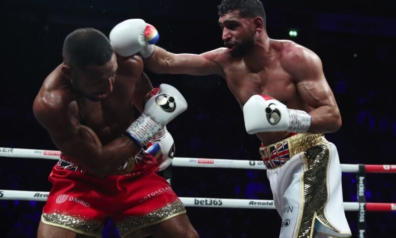 Amir Khan Calls Out Manny Pacquiao For One Last Fight.jpg