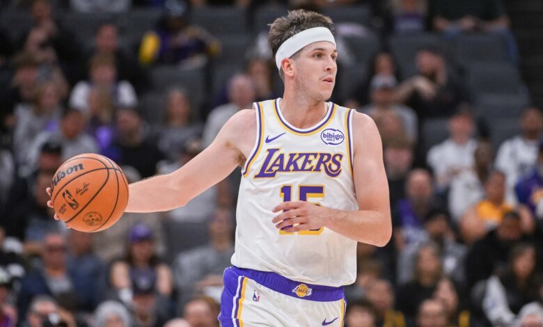 Austin Reaves might actually die trying to carry this team.jpeg