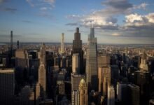Big investors scale back risky bond exposure after storming rally.jpg