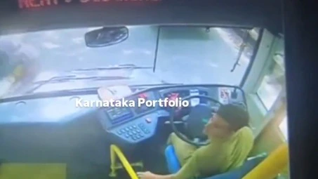 Bus drivers are under tension BMTC bus loses control after.webp