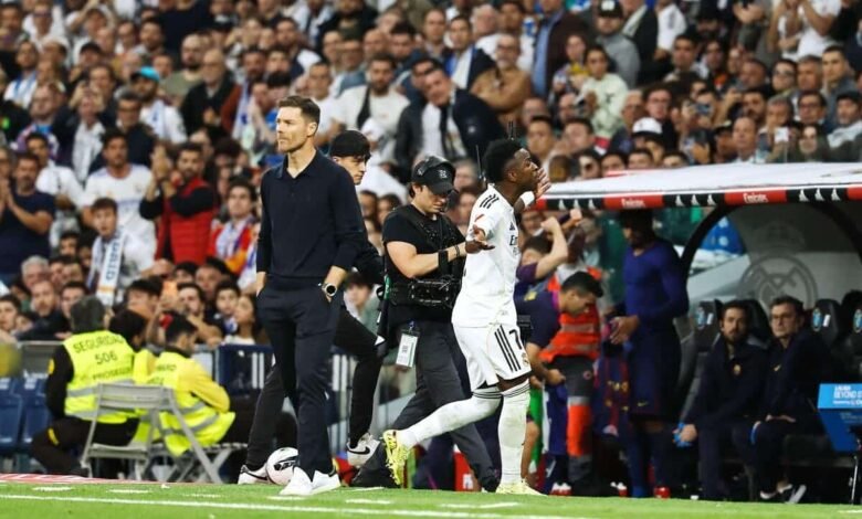 Former Barcelona forward blasts Vinicius Jr claiming Real Madrid star.jpg