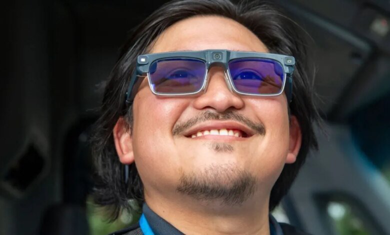 Here are Amazons smart delivery glasses that guide drivers and.jpg