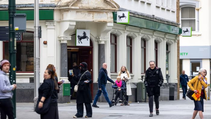 Lloyds stumbles in its wealth management dash for cash.jpg