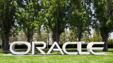 Oracle Stock Falls Despite Very Strong Outlook Heres Why.jpg