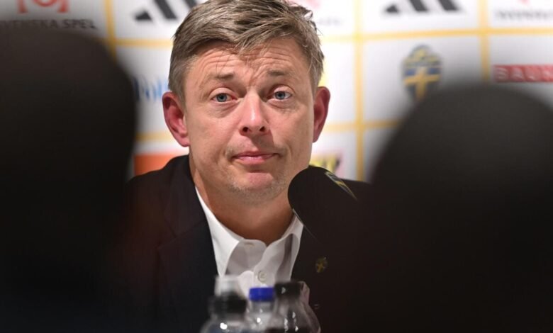 Sweden sack Tomasson after Isak and Gyokeres flop again against.jpg