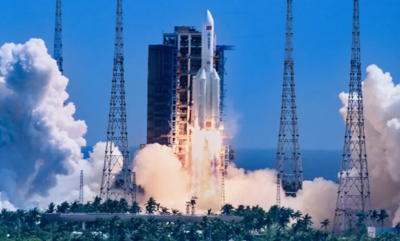 Taking These 50 Objects Out of Orbit Would Cut Danger.jpg