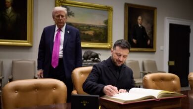 Trump urged Zelenskyy to accept Putins terms or be ‘destroyed.jpg