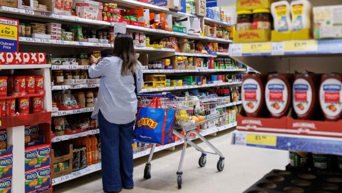 UK risks higher inflation becoming entrenched IMF warns.jpg
