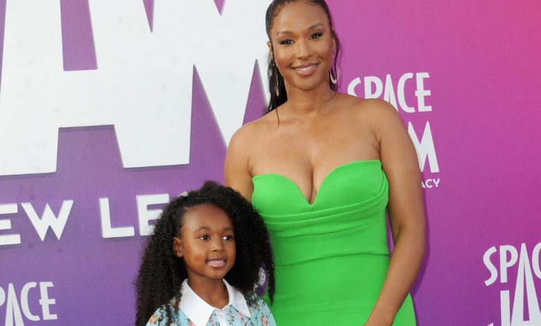 Zhuri Savannah James Got The TL Gagged With These.png