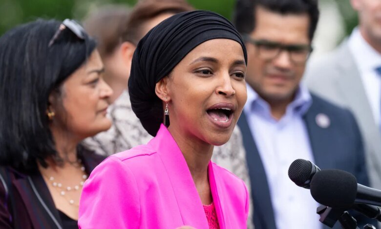 1762900645 Ilhan Omar tells Trump I can read in Constitution debate.jpg
