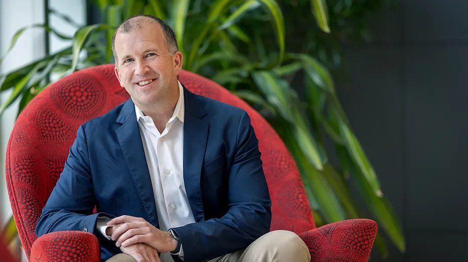 Michael Fidelek, Target