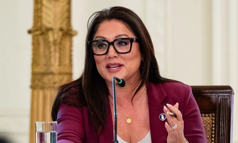 1763718073 Labor secretary praises September jobs data after government shutdown delay.jpg