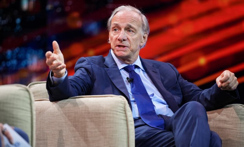 1763725379 Ray Dalio says dont sell on AI bubble fears but.jpg