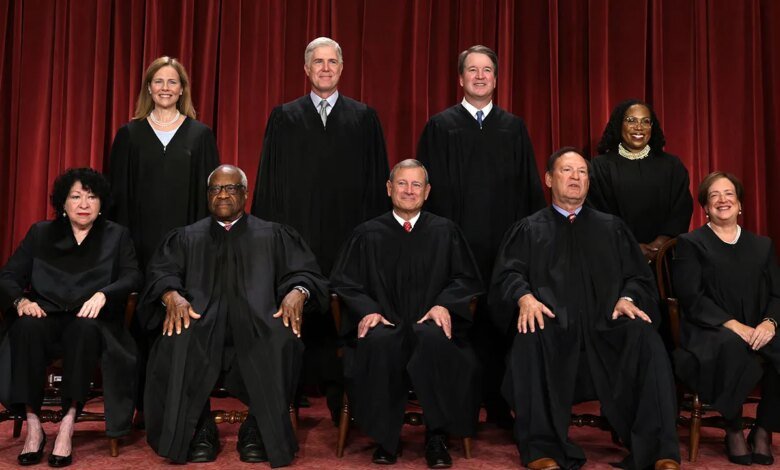 1763779686 Texas asks Supreme Court to overturn blocked congressional redistricting map.jpg