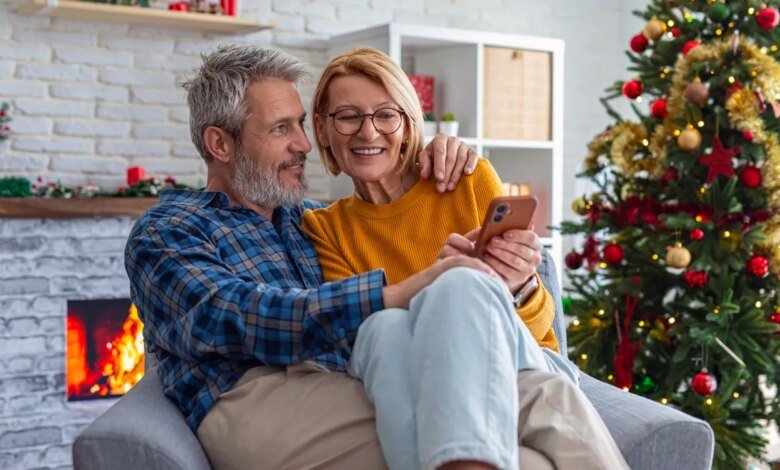 1763989469 Debate rages about best time for Christmas tree trimming as.jpg