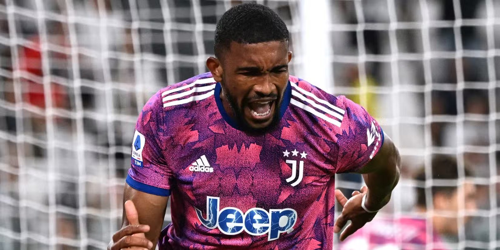 Juventus defender Gleeson Bremer