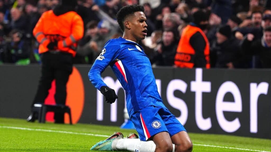 Footballer Willian Estevao plays for Chelsea Football Club