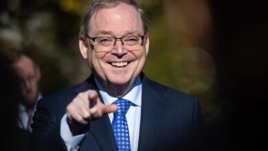 1764647441 Who is Kevin Hassett The rumored Fed pick says inflation.jpg