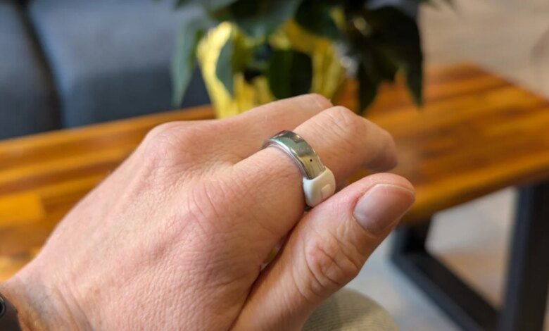 1765294086 Pebble Is Making a Smart Ring for Saving All Your.jpg