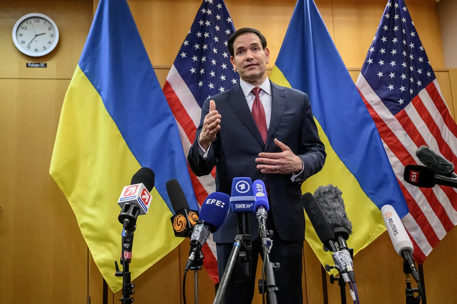 U.S. Secretary of State Marco Rubio holds a press conference following closed-door talks on a U.S. plan to end the war in Ukraine in Geneva.