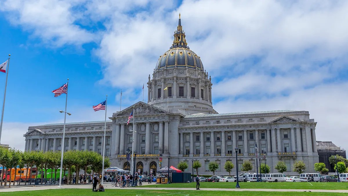 San Francisco City Hall, California.