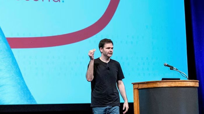 Nvidia to poach top staff from AI chip start up Groq.jpg