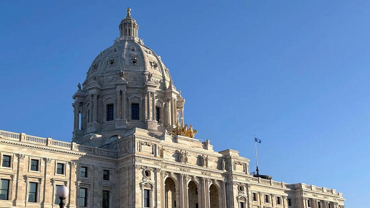 MN state capital in Sunligh