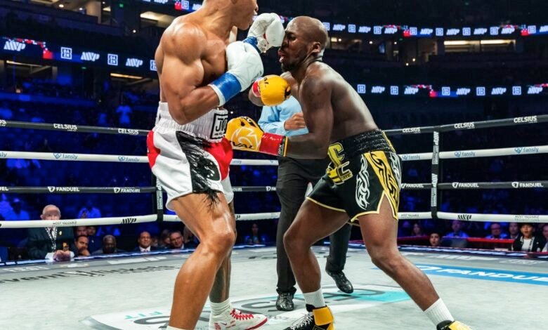 Schofield Sr Targets Boxings Four Horsemen For Torch.jpg