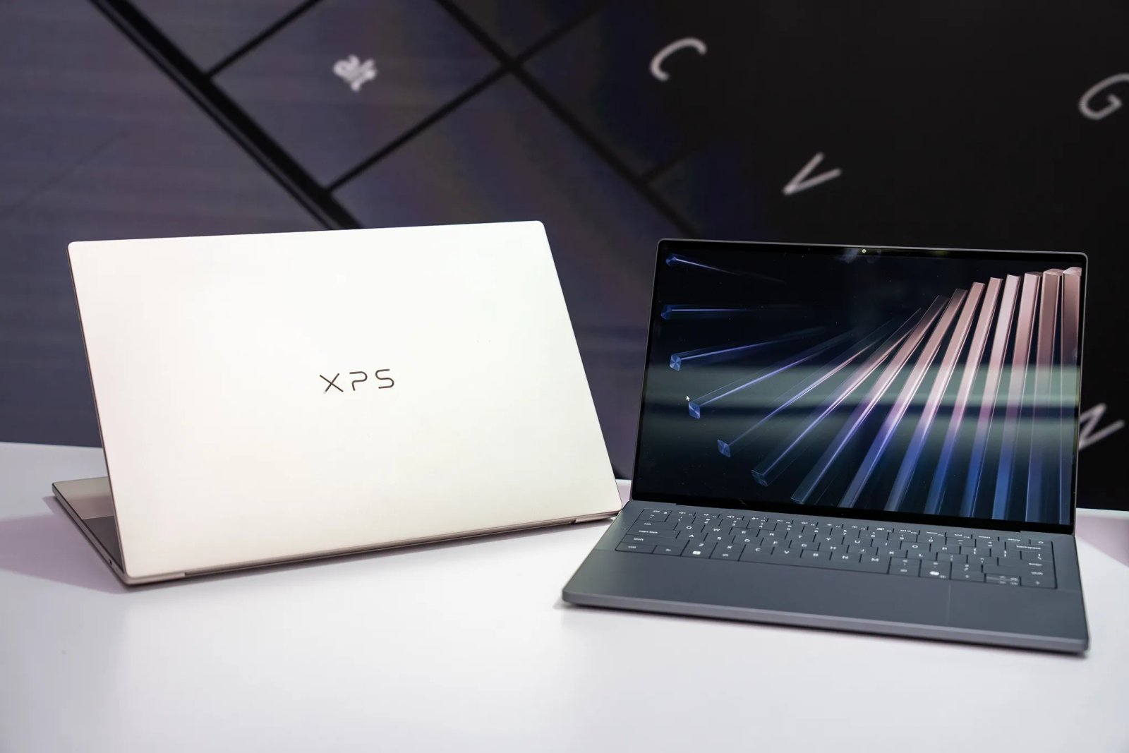 The XPS is back again, taking over the mantle.