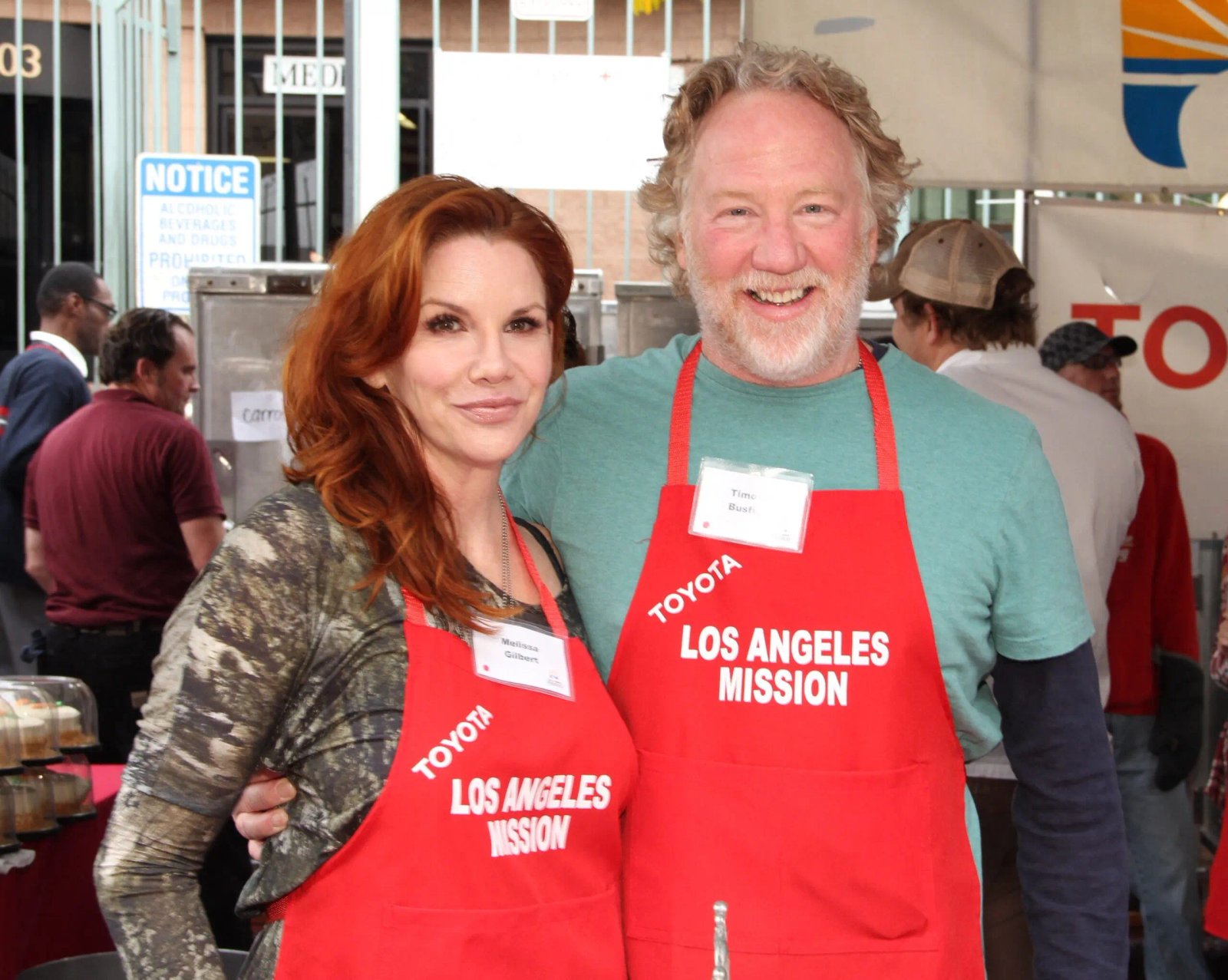Melissa Gilbert and Timothy Busfield at the Los Angeles Christmas Eve Mission for the Homeless