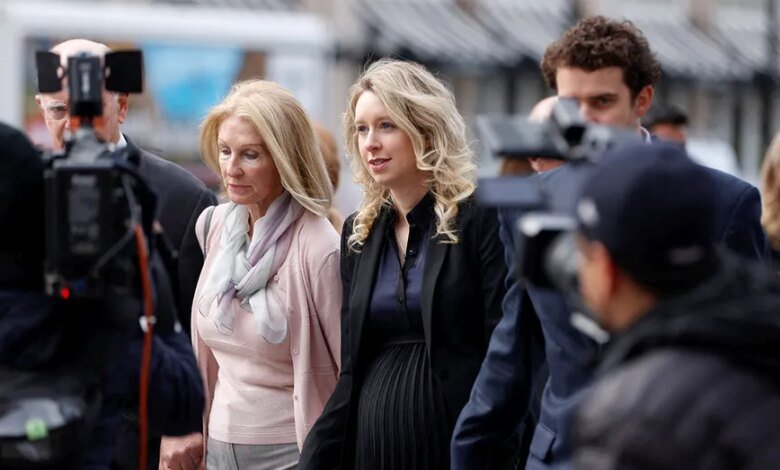 1769100536 Ex Theranos CEO Elizabeth Holmes asks Trump to commute her prison.jpg