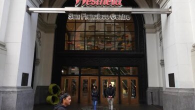 1769509983 Westfield San Francisco Centre closes 2 days early.jpg