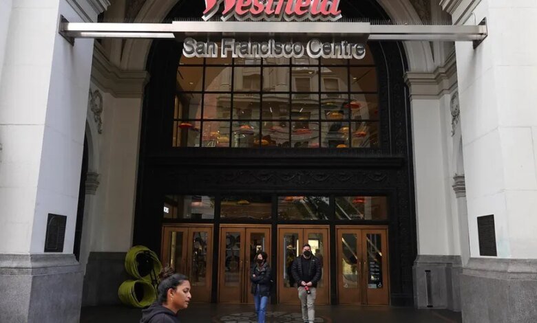 1769509983 Westfield San Francisco Centre closes 2 days early.jpg