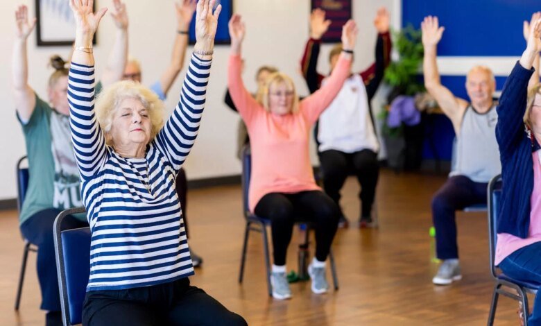 Social Fitness For Seniors Benefits Of Group Exercise.jpg