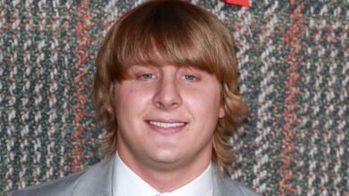 UFC 324 fight date start time TV channel live online.jpg